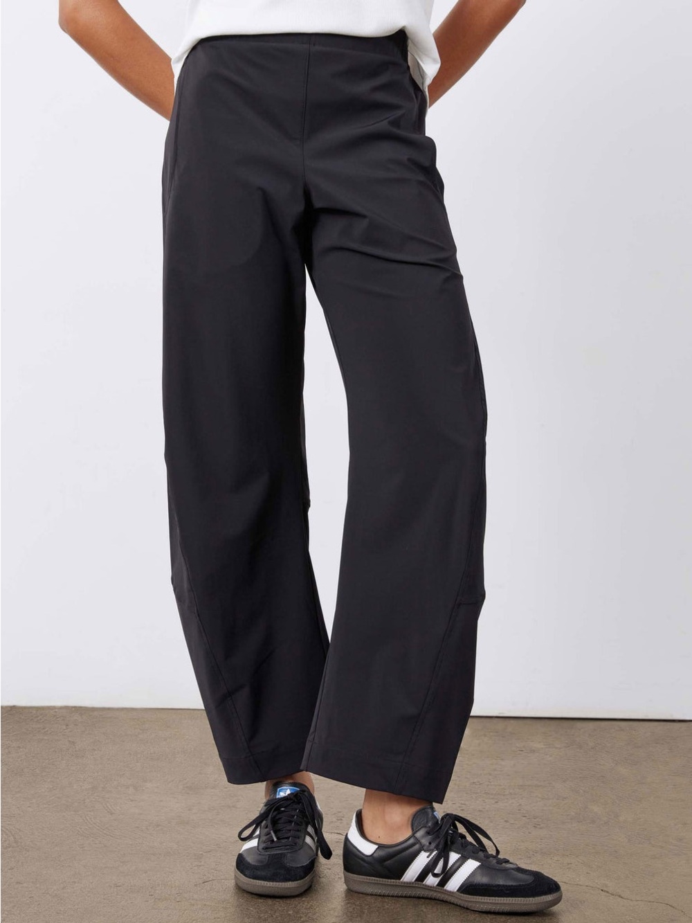 Women's Black Stretch Pull-On Pants